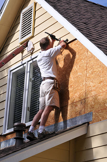 Best Engineered Wood Siding  in Fitchburg, WI